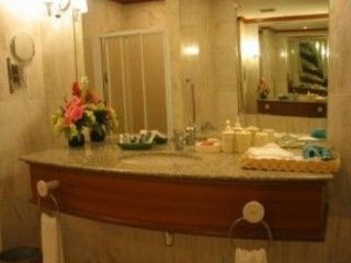 Rachaphruk Grand Hotel ناخون راتشاسيما المظهر الخارجي الصورة