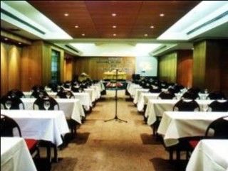 Rachaphruk Grand Hotel ناخون راتشاسيما المظهر الخارجي الصورة