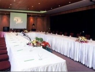 Rachaphruk Grand Hotel ناخون راتشاسيما المظهر الخارجي الصورة